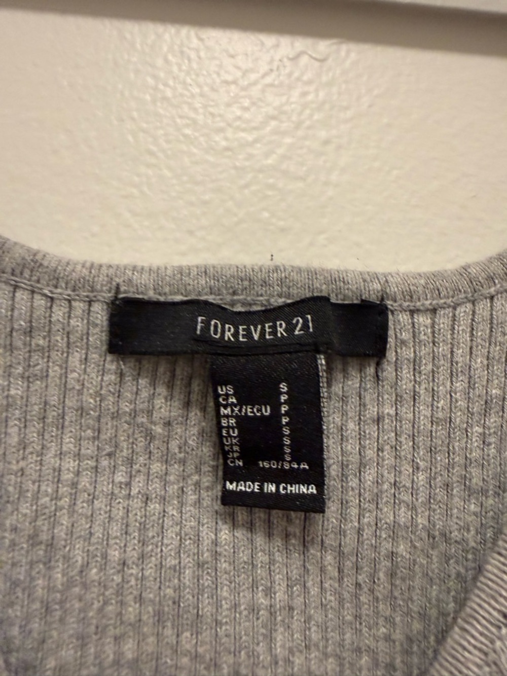 Gray Ribbed Cropped Tank Top Forever 21 Size Xtra Small - Picture 2 of 4